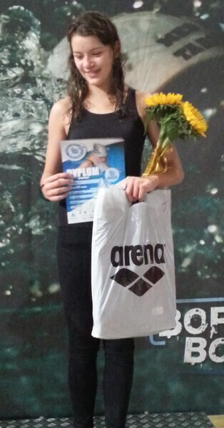 Nowe rekordy naszych pływaków