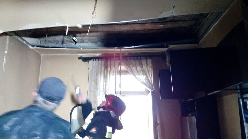 Zdjęcie 4: Wybuch gazu w kamienicy przy ul. Sulejowskiej w Piotrkowie