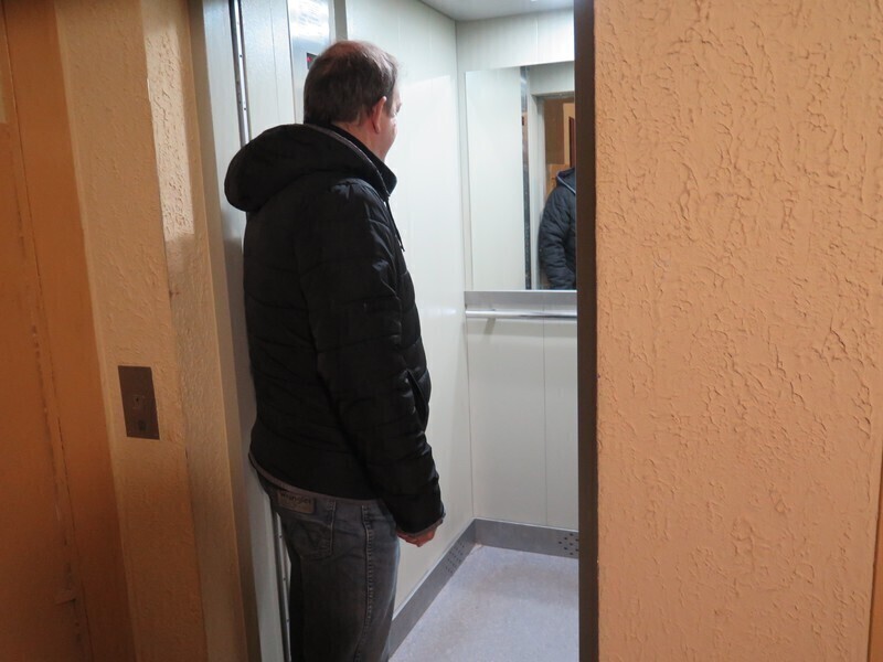 Montują stare windy