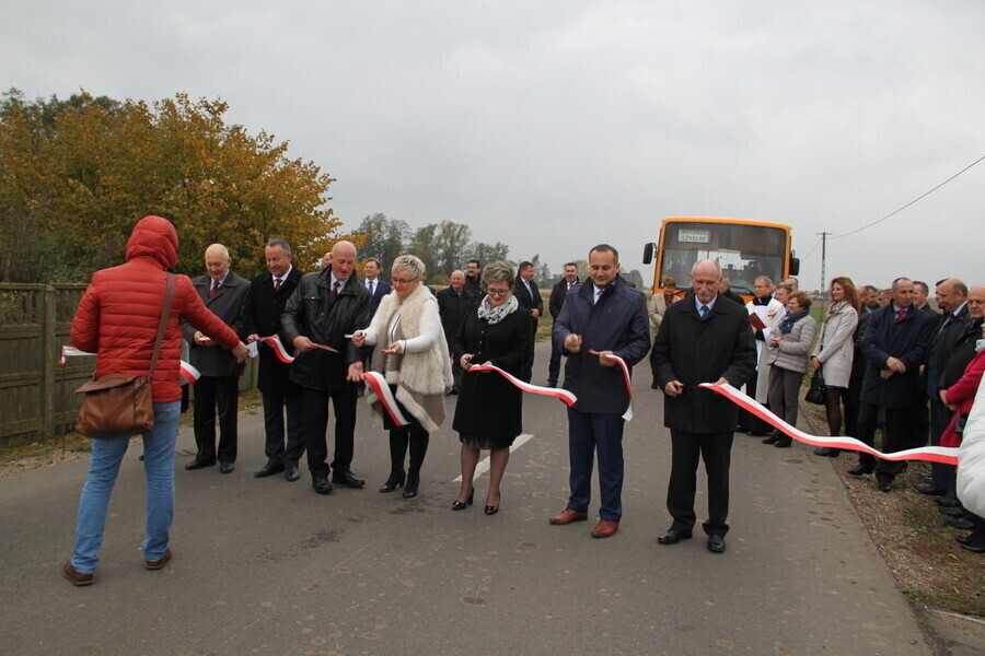 Nowoczesna droga połączyła gminy