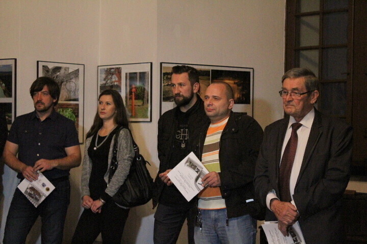 Zdjęcie 1: Wernisaż wystawy Fcztery 