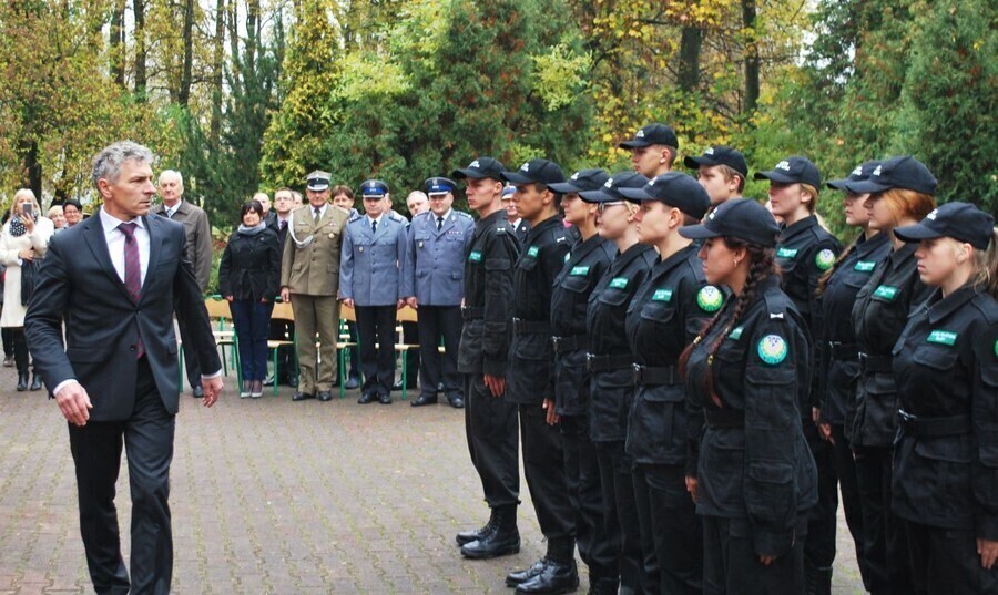 Zdjęcie 1: Pierwszaki z Bujen ślubowały 