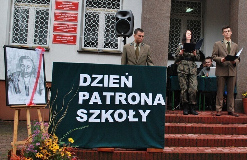 Zdjęcie 2: Pierwszaki z Bujen ślubowały 