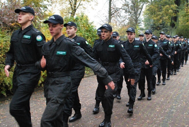 Zdjęcie 4: Pierwszaki z Bujen ślubowały 