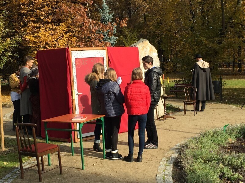 Zdjęcie 6: Uczcili setną rocznicę śmierci Sienkiewicza