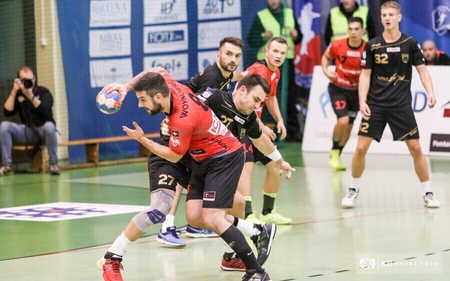 Piotrkowianin zwyciężył tymczasem jego były trener poprowadzi...Piotrcovię