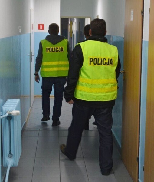 Ukradł 11 worków orzechów laskowych