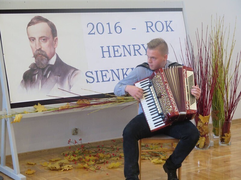 Zdjęcie 4: W budowlance spotkali się z Sienkiewiczem