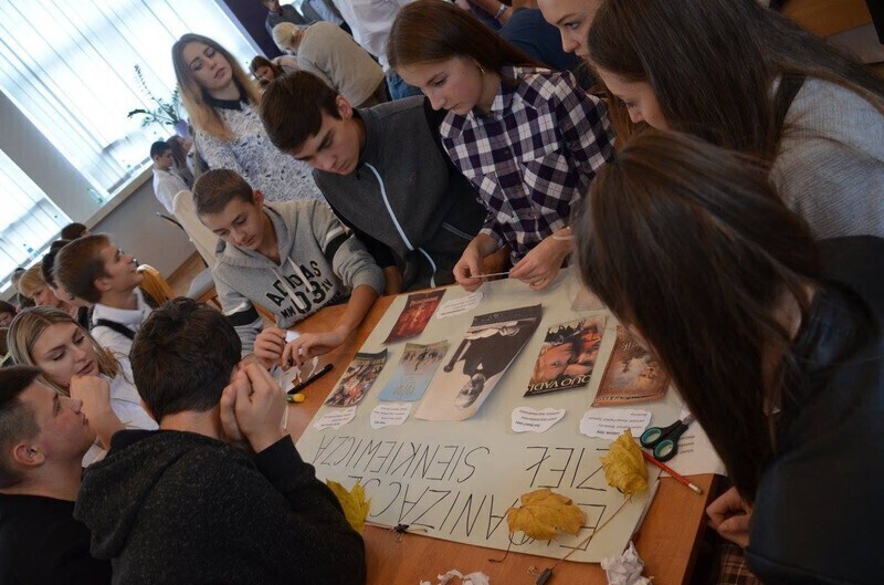 Zdjęcie 5: W budowlance spotkali się z Sienkiewiczem