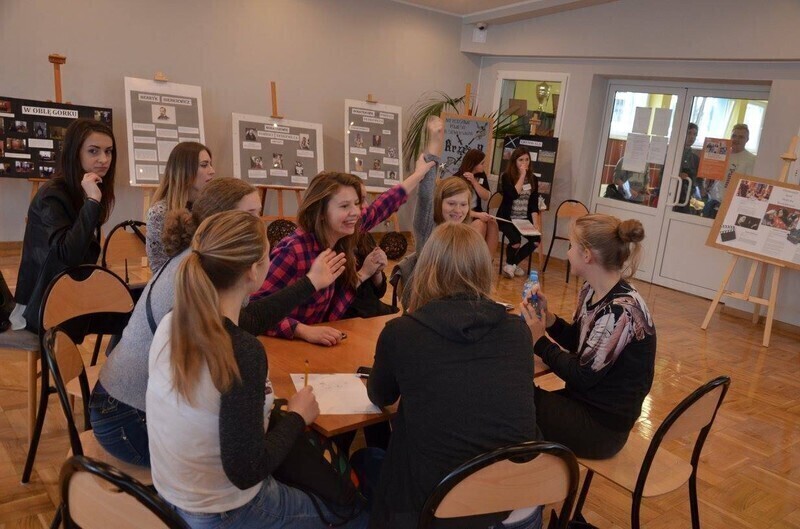 Zdjęcie 6: W budowlance spotkali się z Sienkiewiczem