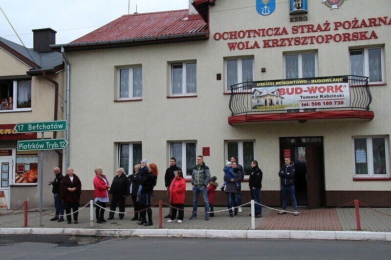 Zdjęcie 5: W Woli Krzysztoporskiej mają nowy wóz strażacki 