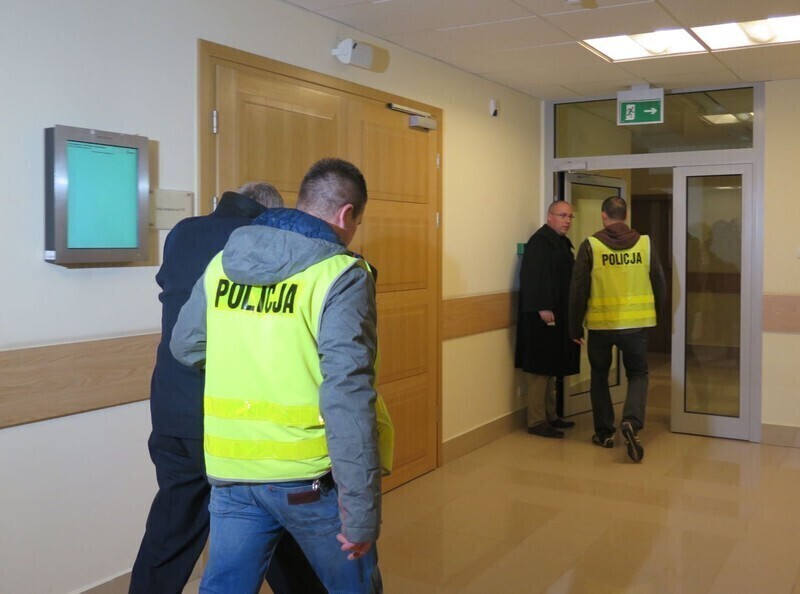 Zdjęcie 2: Nie ma aresztu dla dróżnika 