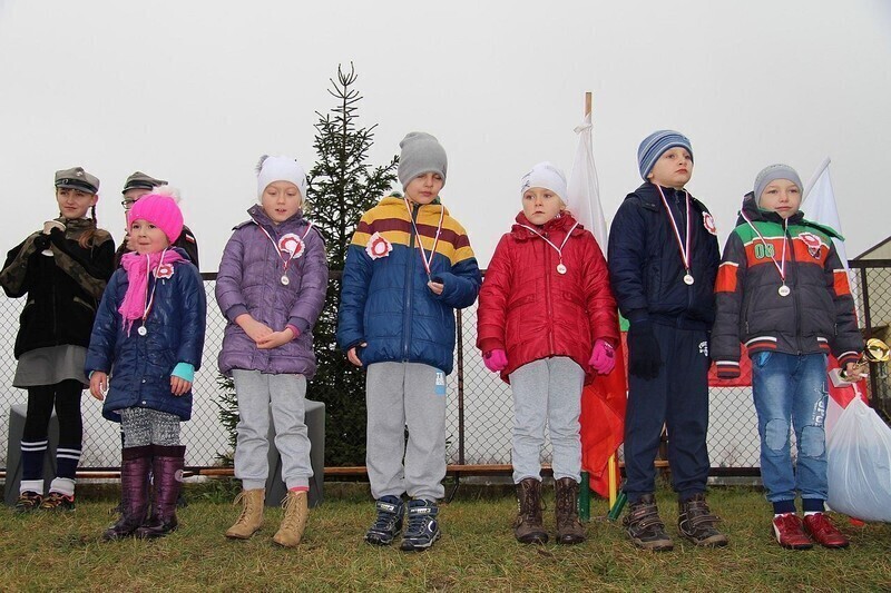 Zdjęcie 14: Bieg Niepodległości w Woli Krzysztoporskiej 