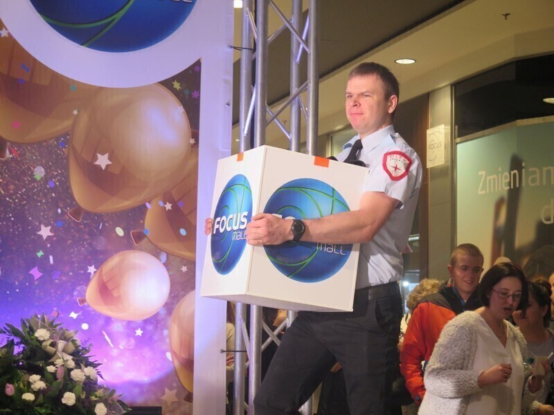 Zdjęcie 6: Krzysztof z Piotrkowa wygrał toyotę. Zobacz galerię zdjęć z siódmych urodzin Focusa! 