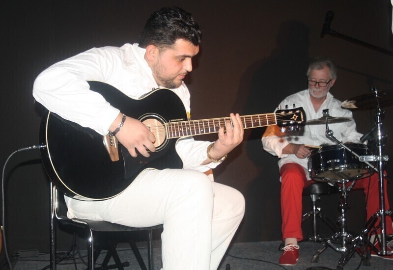 Zdjęcie 6: Dla seniorów wystąpił Jamaro Drom 