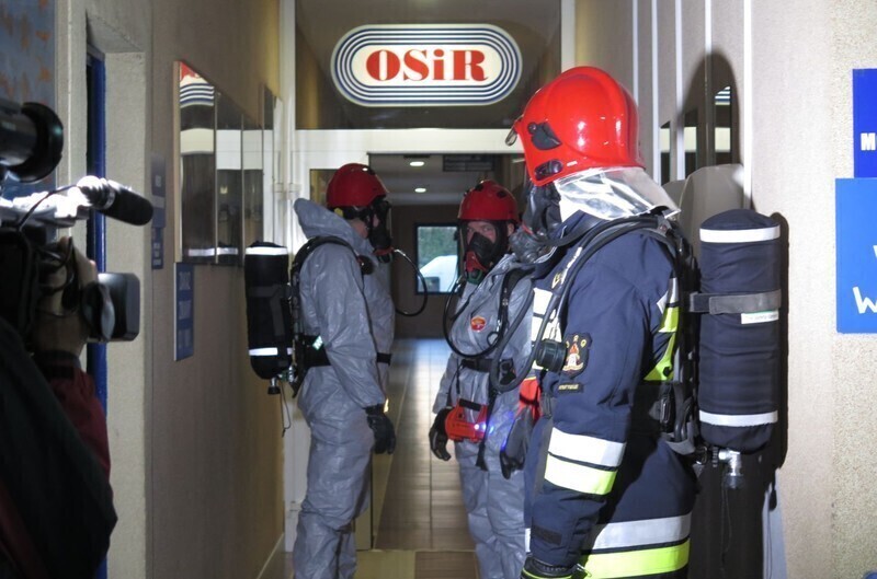 Zdjęcie 19: Skażenie chemiczne na basenie przy Belzackiej