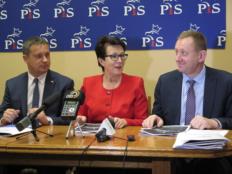 Zdjęcie 2: Posłowie z regionu podsumowali rok rządów PiS