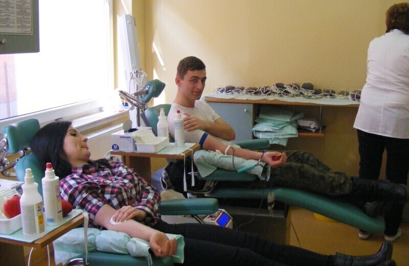 Chcesz dać prezent Oddaj krew