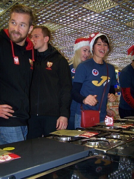 Zdjęcie 11: Sportowcy przygotowali Szlachetną Paczkę [GALERIA]