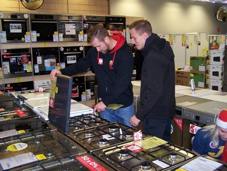 Zdjęcie 13: Sportowcy przygotowali Szlachetną Paczkę [GALERIA]