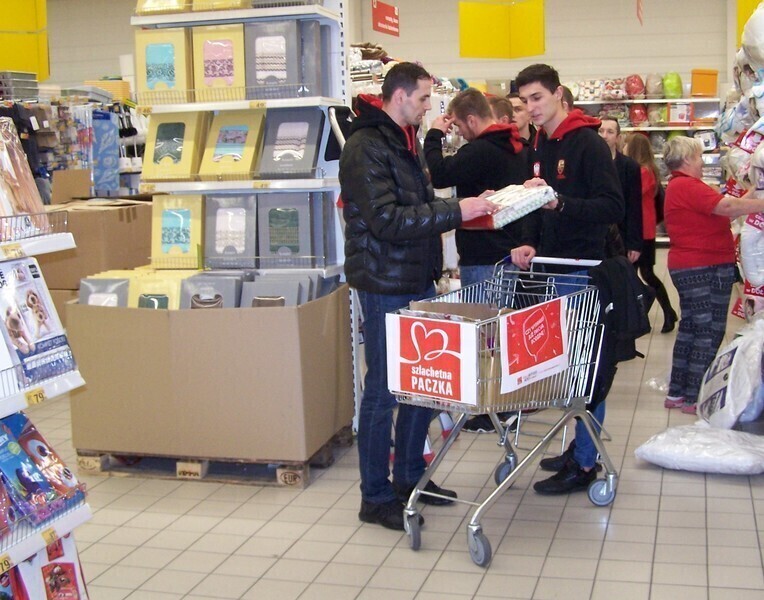 Zdjęcie 24: Sportowcy przygotowali Szlachetną Paczkę [GALERIA]
