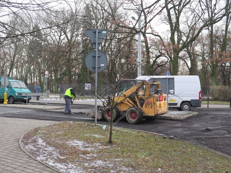 Zdjęcie 5: Fragment al. 3 Maja zamknięty dla ruchu 