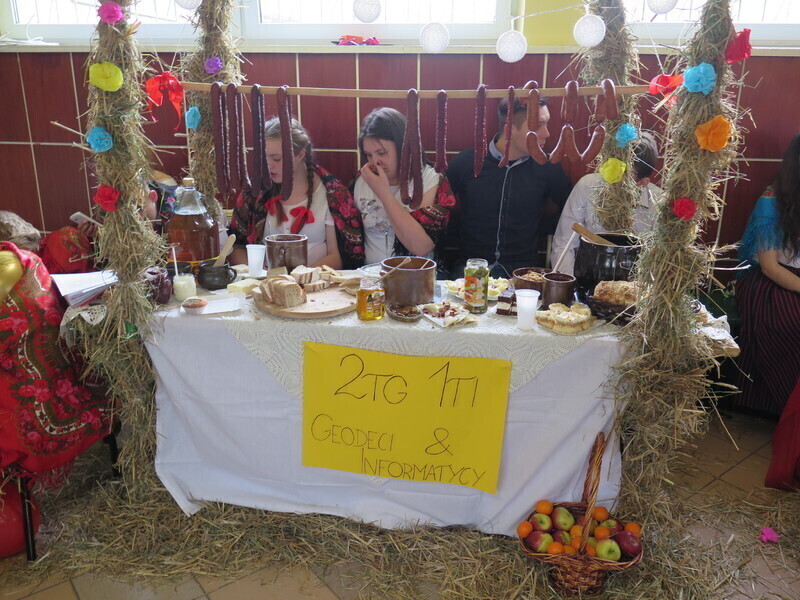 Zdjęcie 18: Ojciec Ambroży odebrał tytuł Honorowego Obywatela Piotrkowa