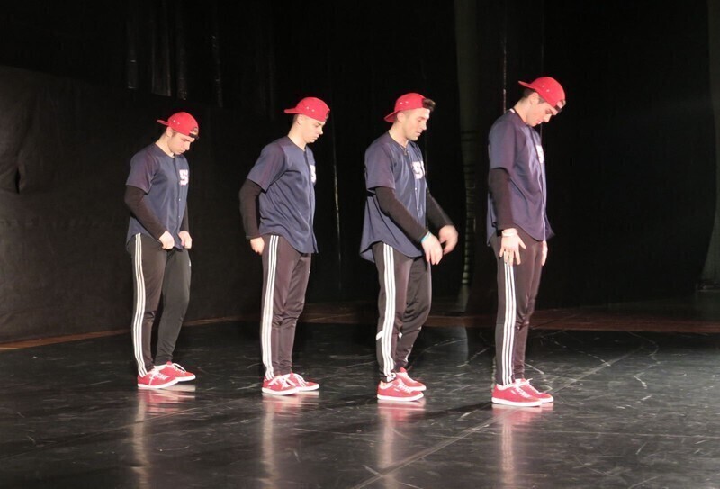 Zdjęcie 18: Ognisty taniec w sali sportowej SP12