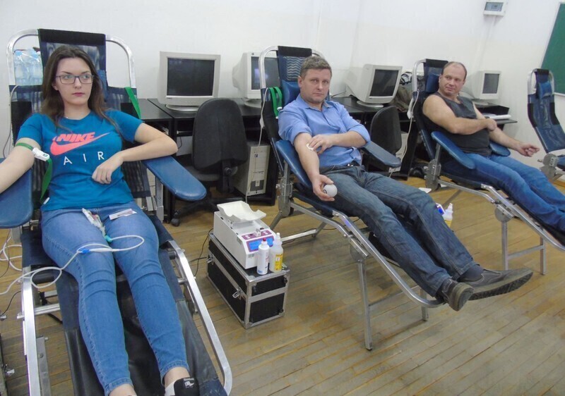 Zdjęcie 3: Bujny zawsze gotowe do pomocy. Zbierali krew dla dziecka i strażaka 