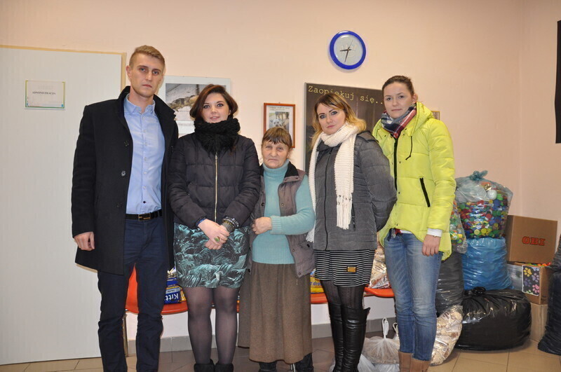 Zdjęcie 2: Młodzi Ludowcy wspierają braci mniejszych