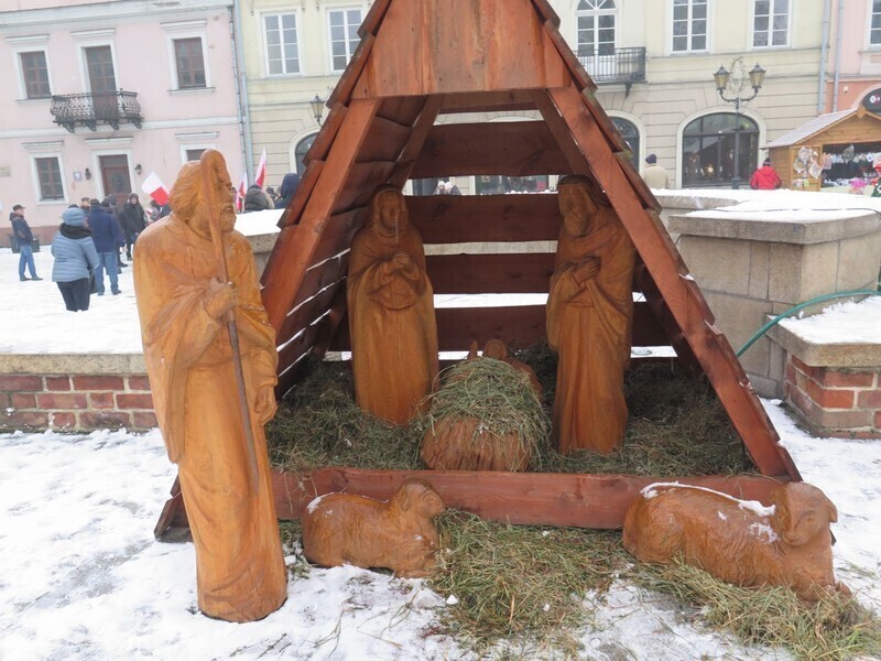 Zdjęcie 15: Protest przed biurem PiS w Piotrkowie 