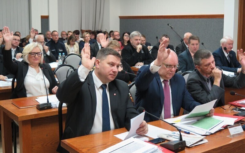 Zdjęcie 11: Piotrków ma budżet na 2017 rok