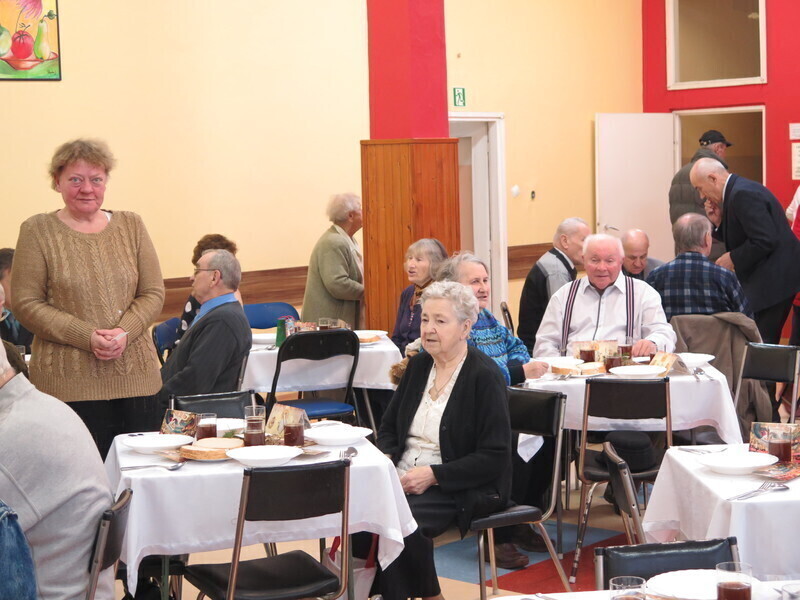 Zdjęcie 28: Wigilijna wieczerza w Dziennym Domu Pomocy Społecznej