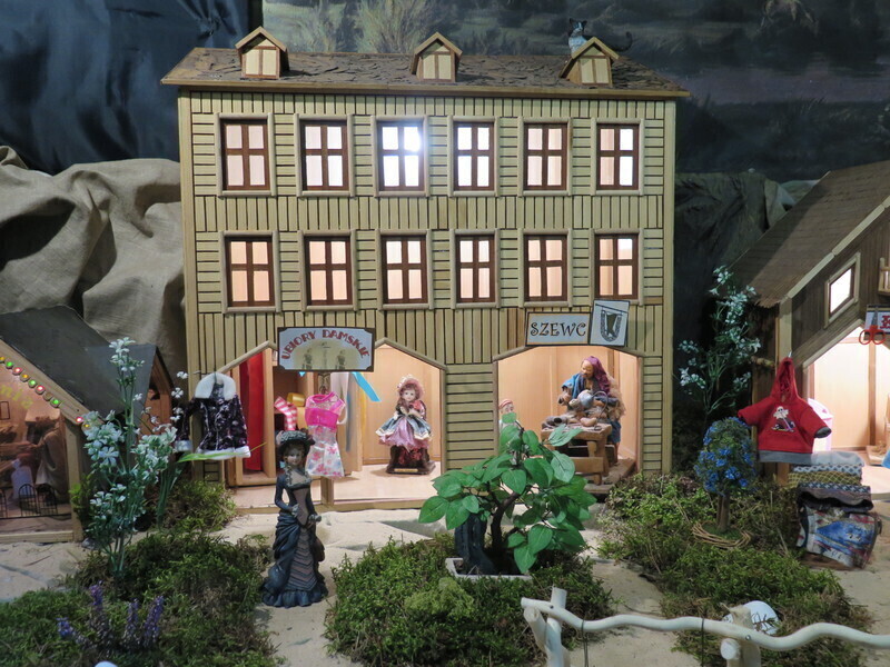 Zdjęcie 10: Zobacz szopki u Bernardynów [GALERIA]