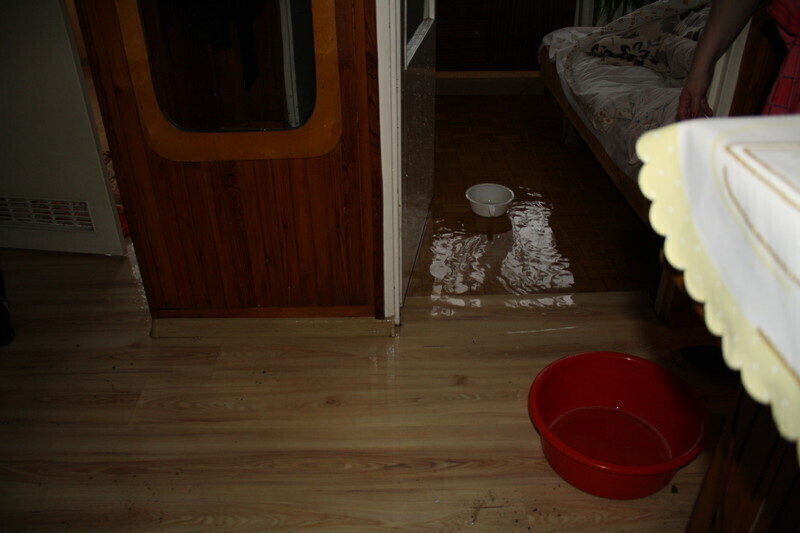 Zdjęcie 6: Zalane mieszkania na Wyzwolenia