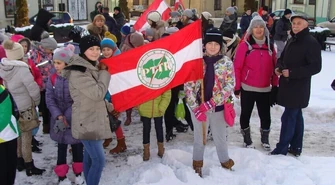 Pieszy rajd i dokarmianie zwierząt, czyli „Puchowy śniegu tren”