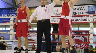 Skrzyżowali rękawice na moszczenickiej ziemi