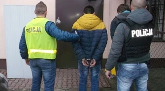 Pobicie przed sklepem w Moszczenicy 