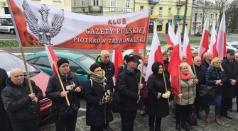 Oddali hołd ofiarom katastrofy smoleńskiej