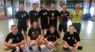 Piotrkowscy siatkarze czarnym koniem rozgrywek