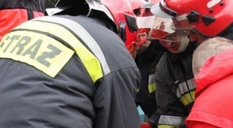 Zderzenie osobówki i ciężarówki na S8