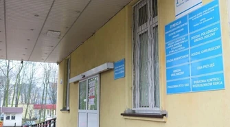 Nie chcą zmian w służbie zdrowia w Piotrkowie. Lewica protestuje 