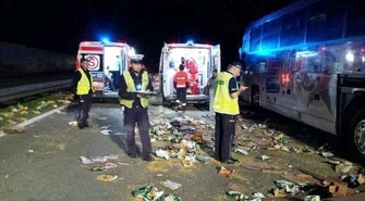 Wypadek na S8. W autobusie było 48 dzieci 