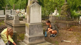 Uporządkowali mogiły powstańców  