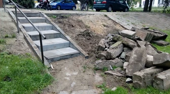 Remontują schody – wreszcie