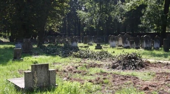 Historia żydowskich cmentarzy. CIT zaprasza na spacer 