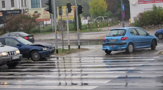 Potrącenie pieszego i kolizja