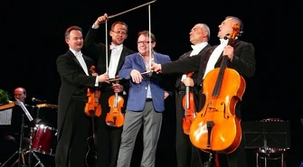 Trybunały Uśmiechu &#8211; na wielki finał Grupa MoCarta, Barbara Melzer i Zbigniew Zamachowski