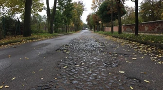 Zamiast kamieni będzie asfalt 