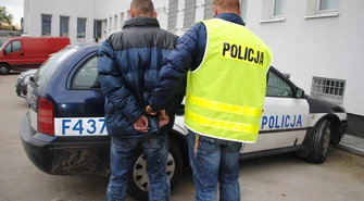 Metodą „na klamkę” kradł damskie torebki 